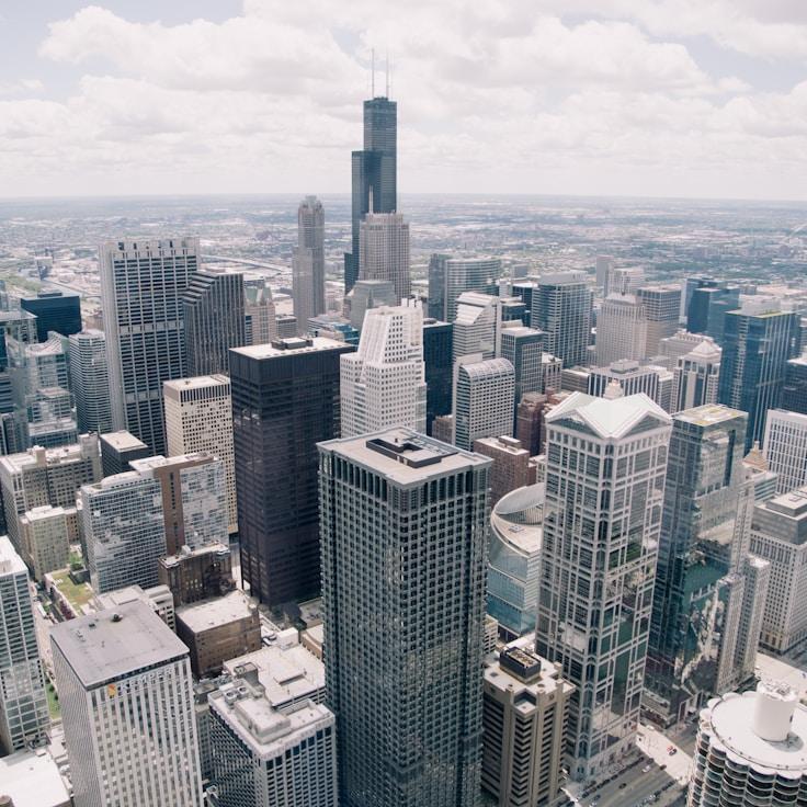 Maria Rossi - Expat family life guide in Italy